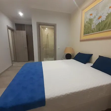 Villa New Colossus With Pool Ferreiras
