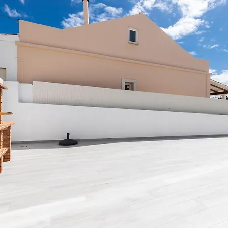 New Colossus With Pool Villa