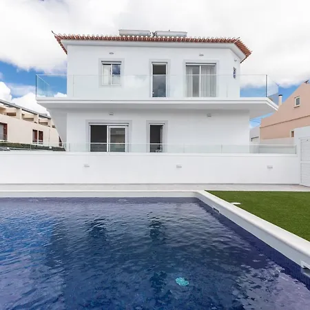 Villa New Colossus With Pool